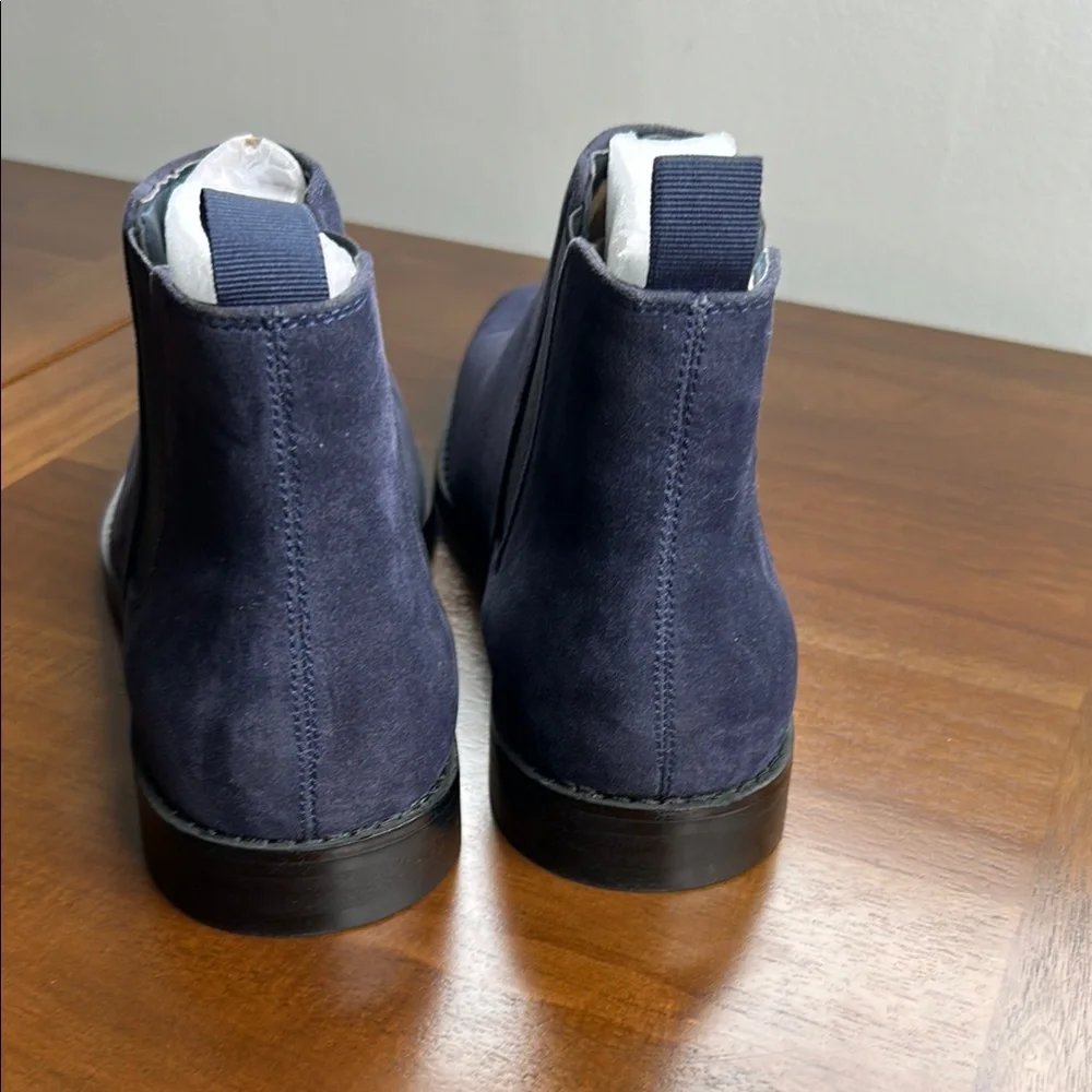 Harrison Myles Men’s Chelsea Boots Size 10 Navy Blue Faux Suede NWOT